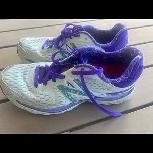 Disney Run New Balance Mad Tea Party Athletic Shoes